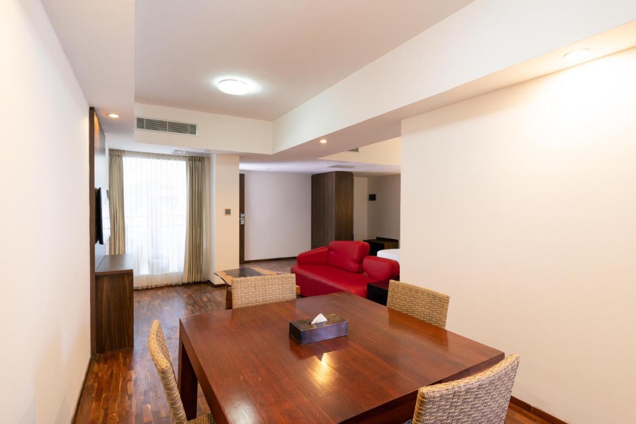 The Bene Hotel Kuta  Exterior photo