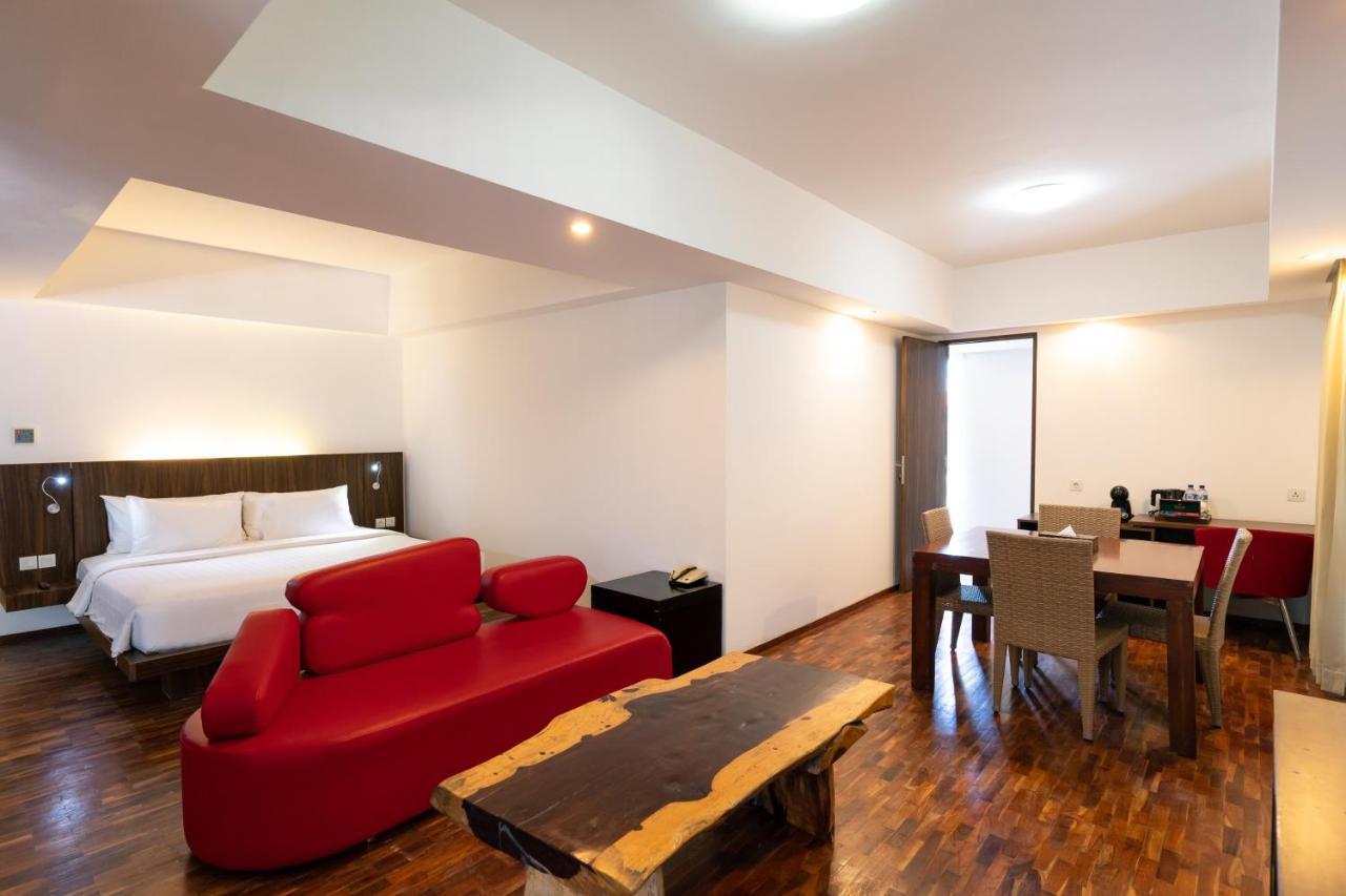The Bene Hotel Kuta  Exterior photo