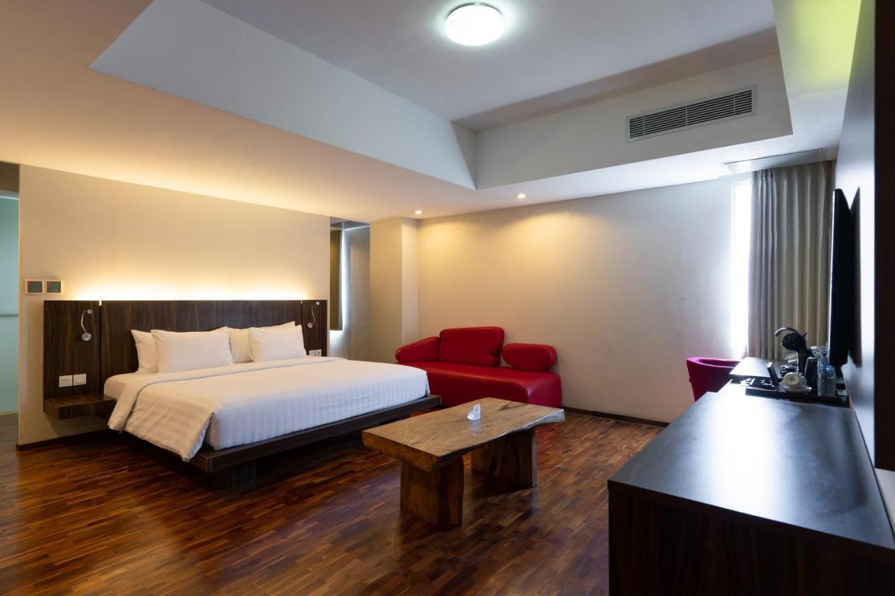 The Bene Hotel Kuta  Exterior photo