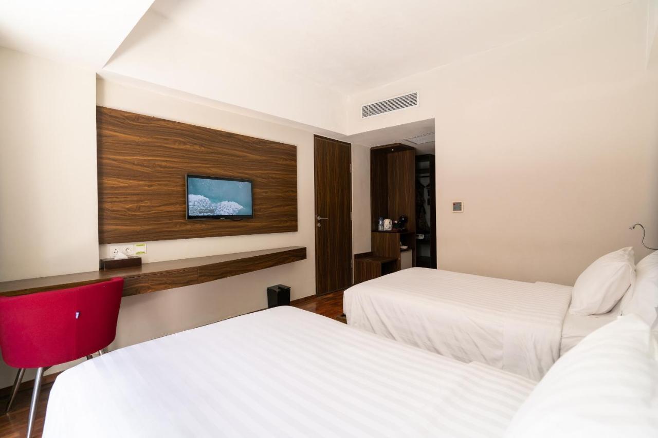 The Bene Hotel Kuta  Exterior photo