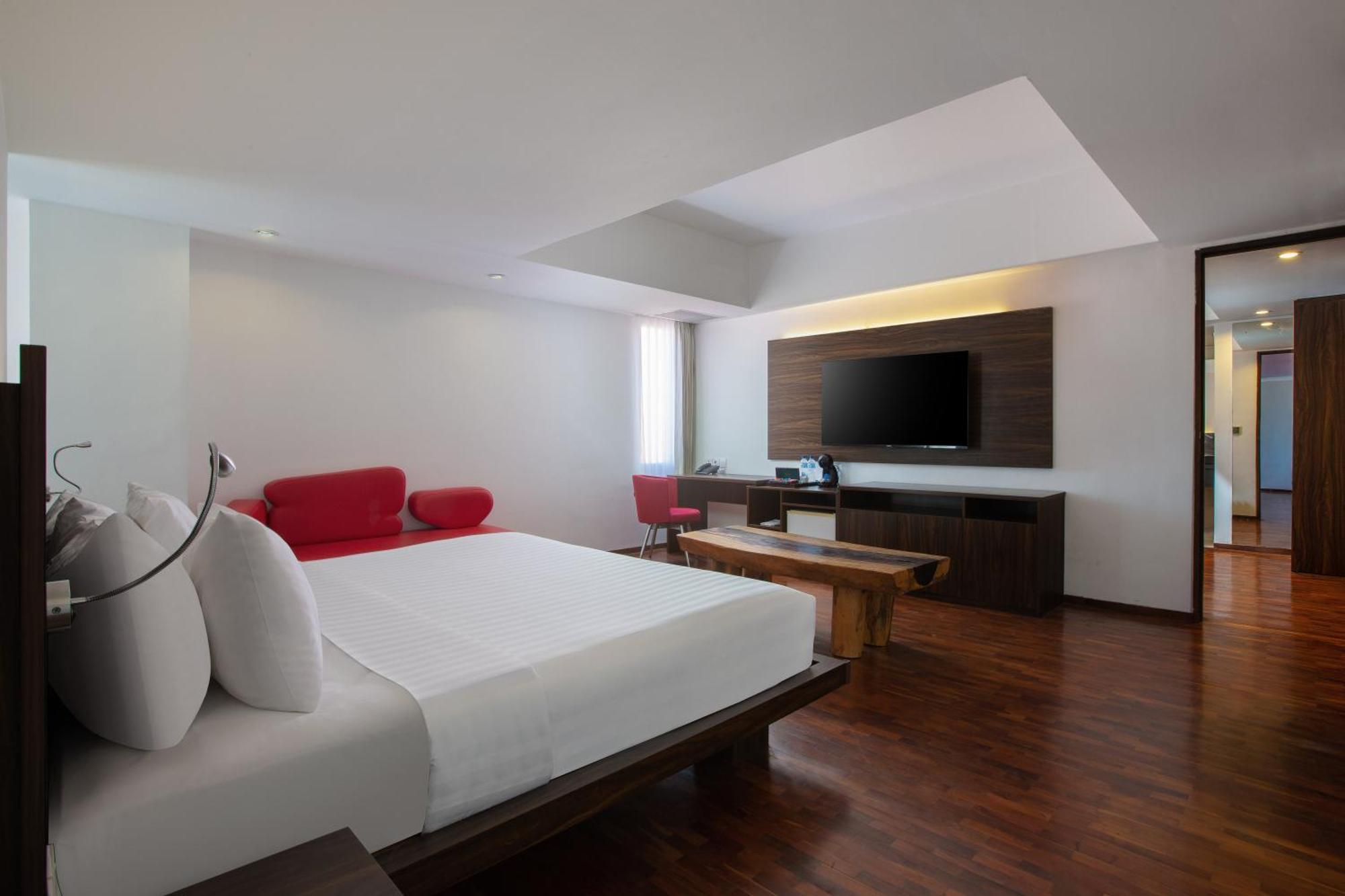 The Bene Hotel Kuta  Exterior photo