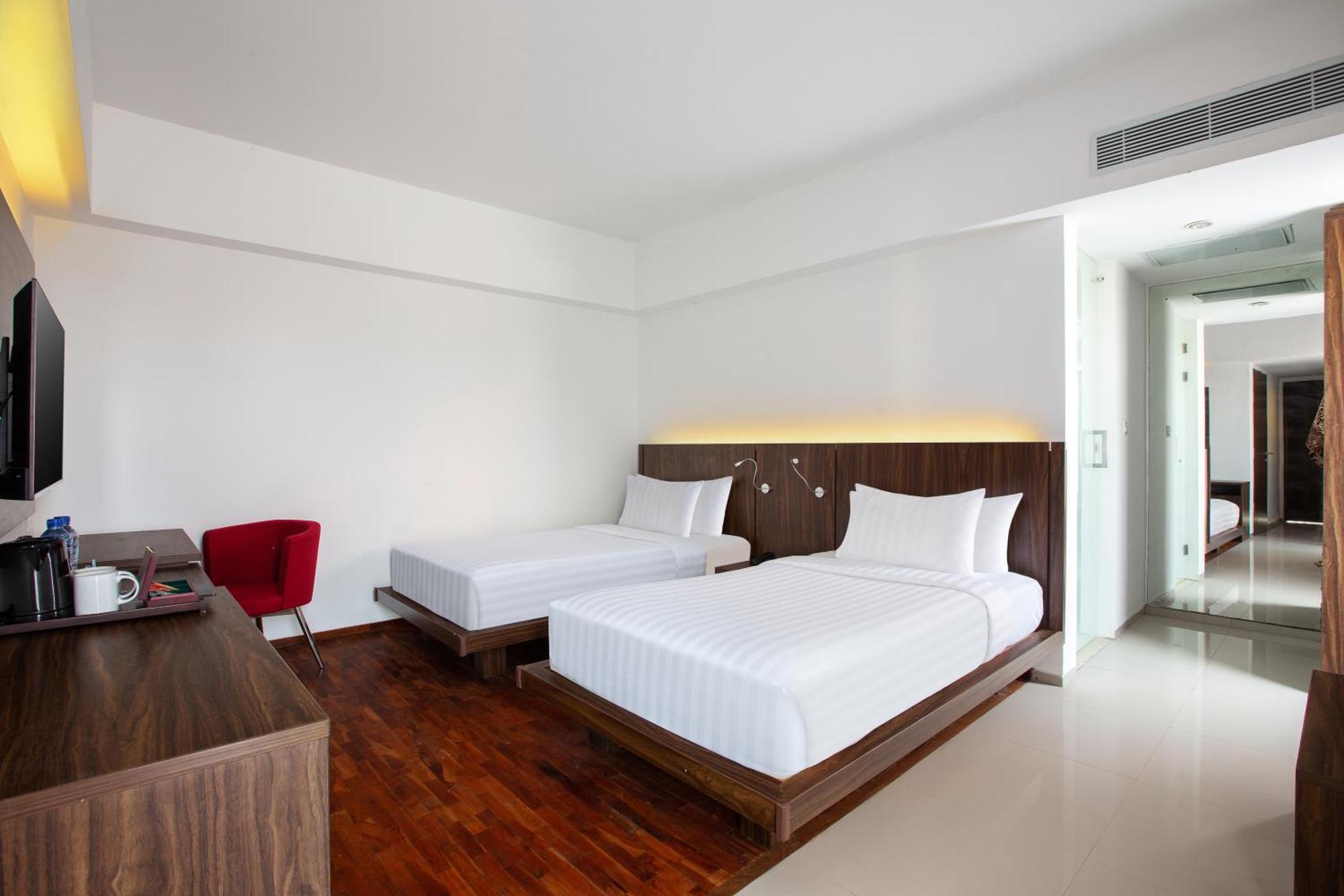 The Bene Hotel Kuta  Exterior photo